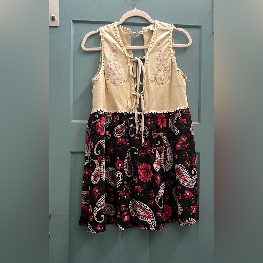 201 // EUC POL Modern does 60s Tunic/Dress // S